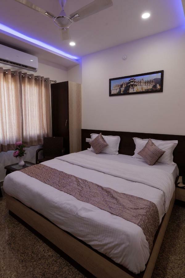 Vardan Villa Udajpur Zewnętrze zdjęcie